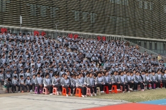 我校举办第四届科创节开幕式暨天津市首家人工智能创新后备人才培育工程示范学校签约仪式